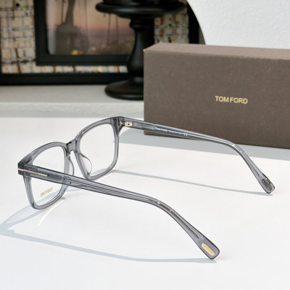 TOM FORD 선글라스 001-282353