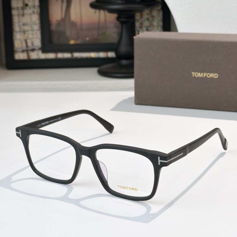 TOM FORD 선글라스 001-282353