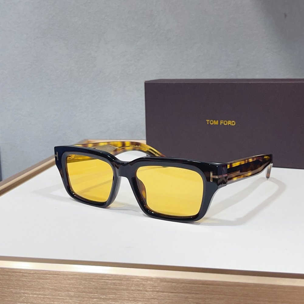 TOM FORD T자 로고 선글라스 001-282355