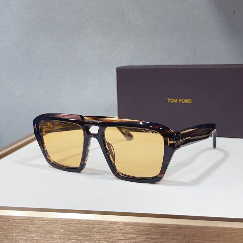 TOM FORD 톰포드 선글라스 001-282356