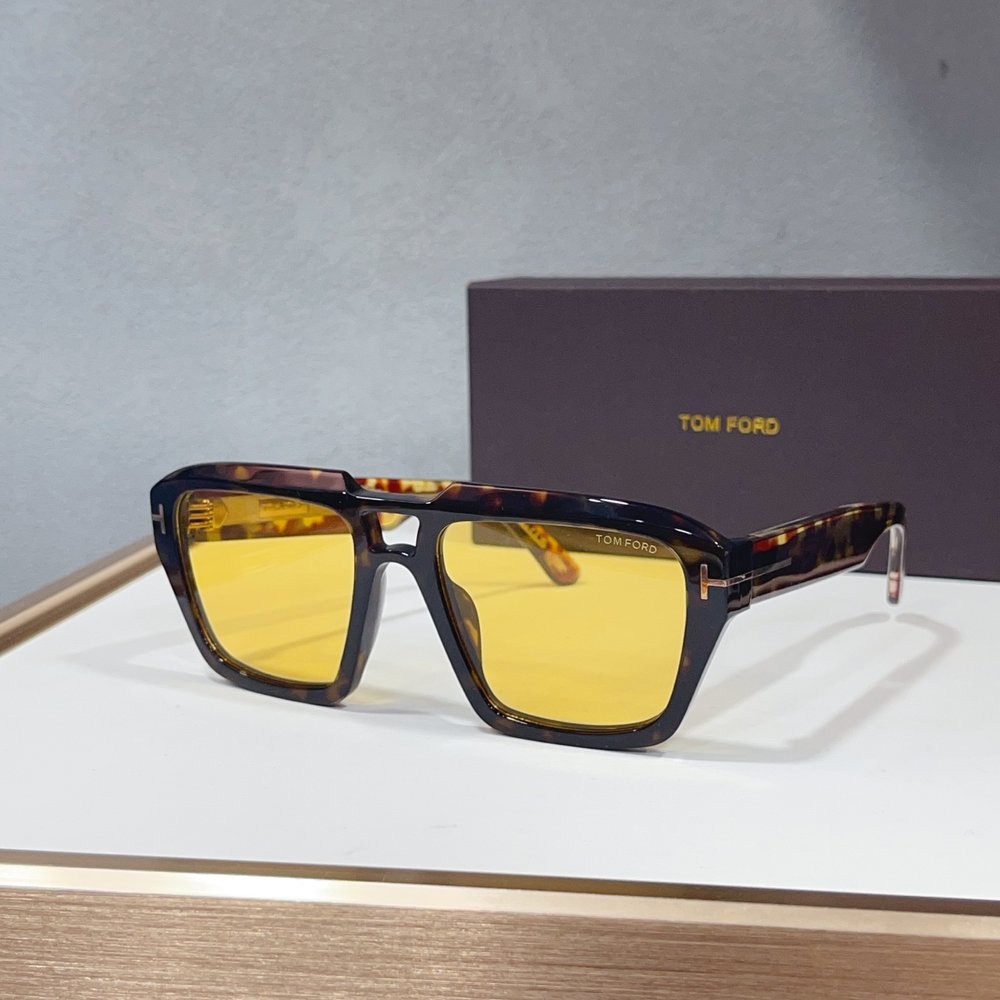 TOM FORD 톰포드 선글라스 001-282356