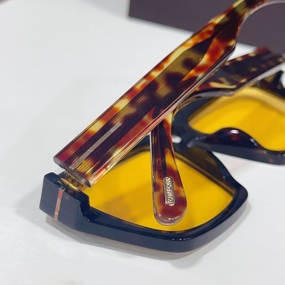 TOM FORD 선글라스 001-282357