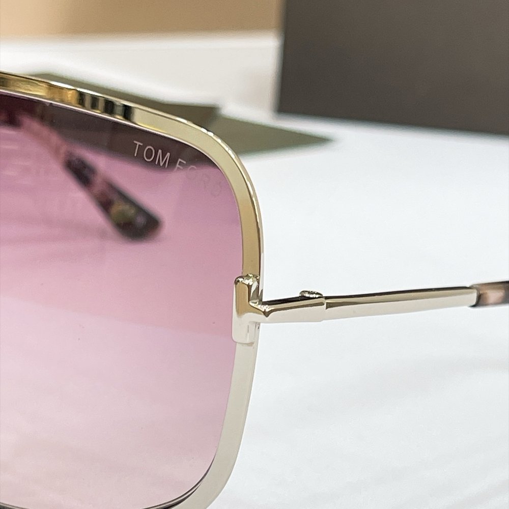 TOM FORD 선글라스 001-282362