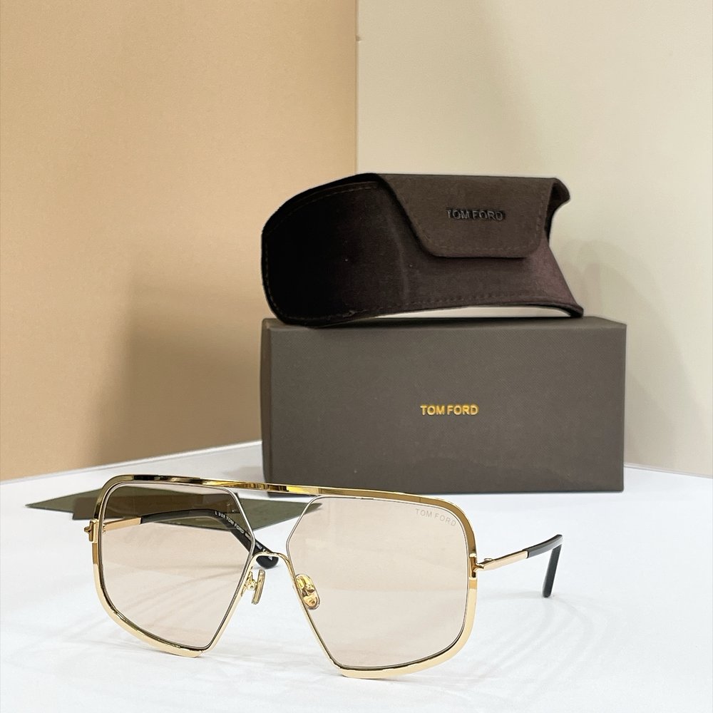 TOM FORD 선글라스 001-282362