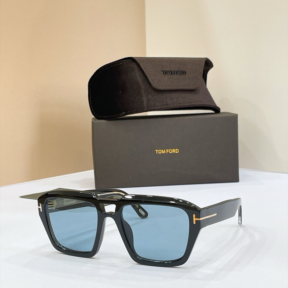 TOM FORD 선글라스 001-282370