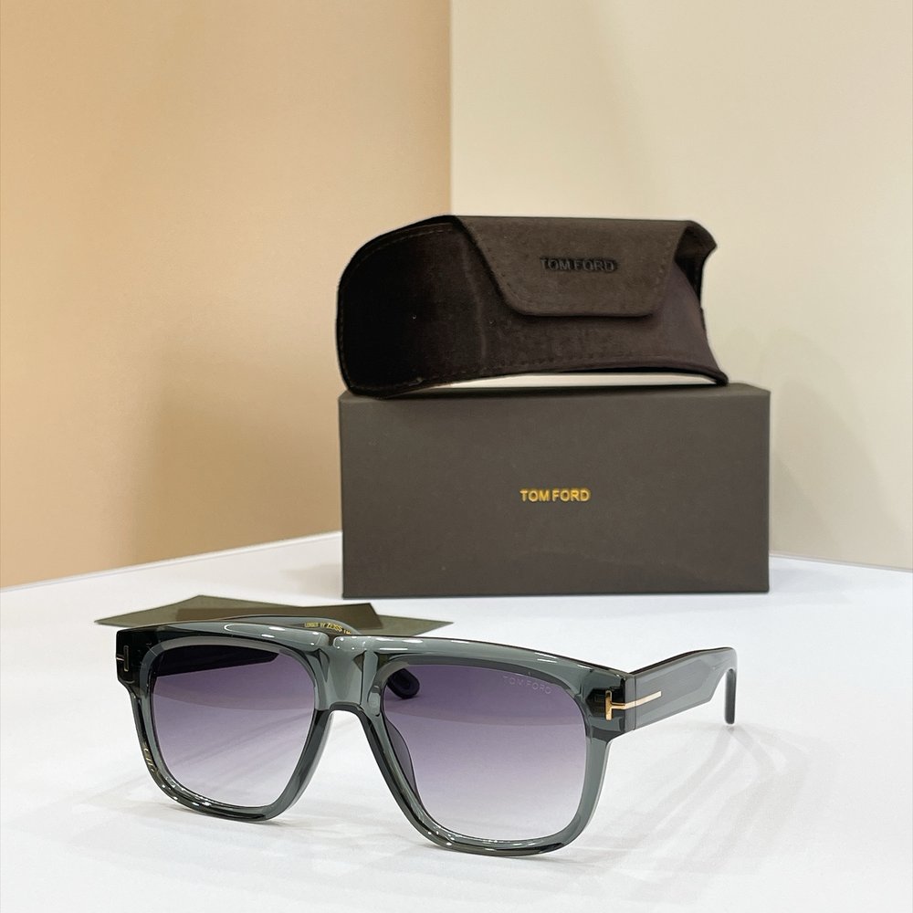 TOM FORD 선글라스 멀티컬러 001-282372
