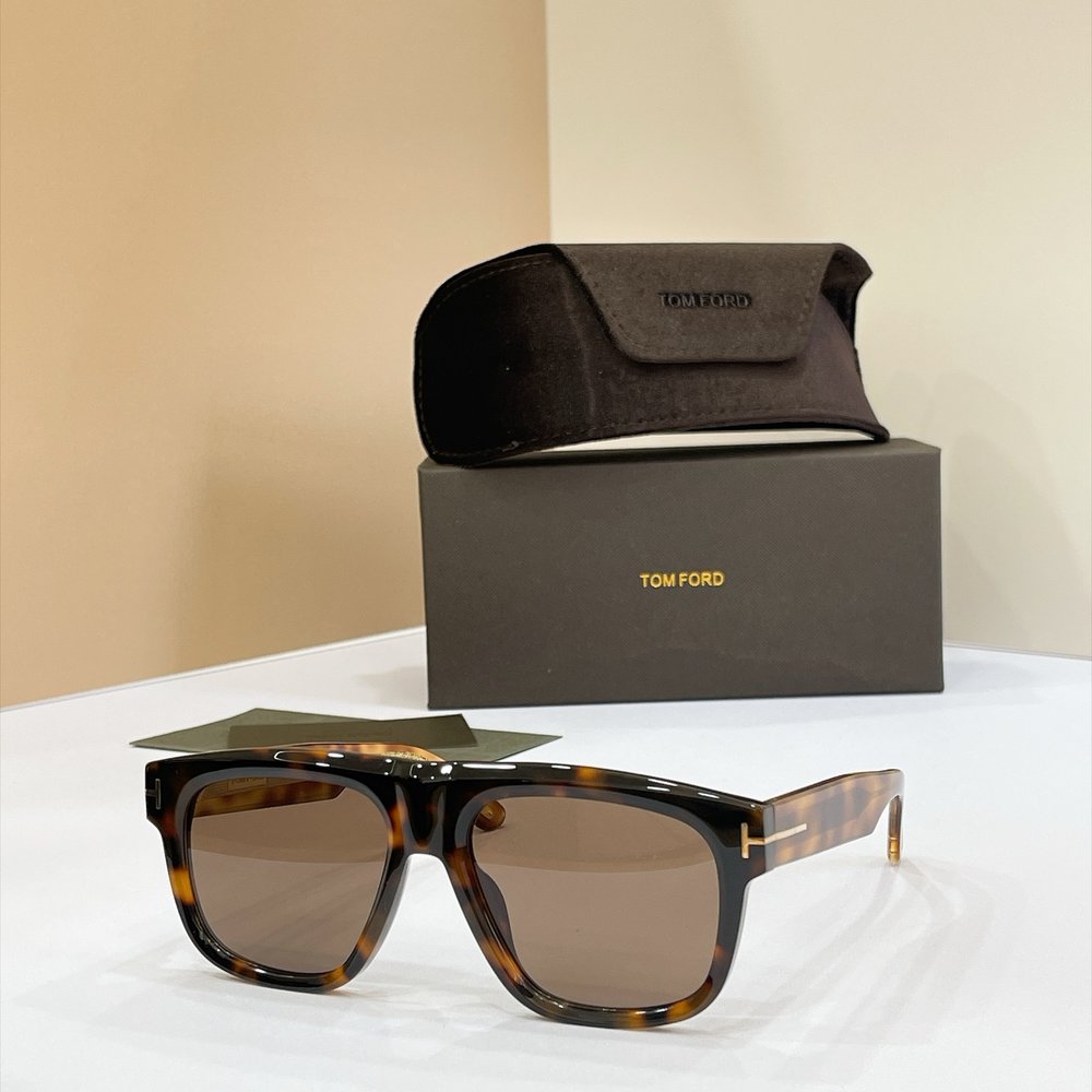 TOM FORD 선글라스 멀티컬러 001-282372