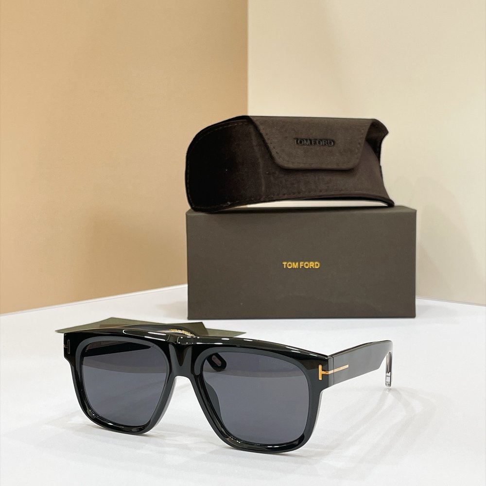 TOM FORD 선글라스 멀티컬러 001-282372