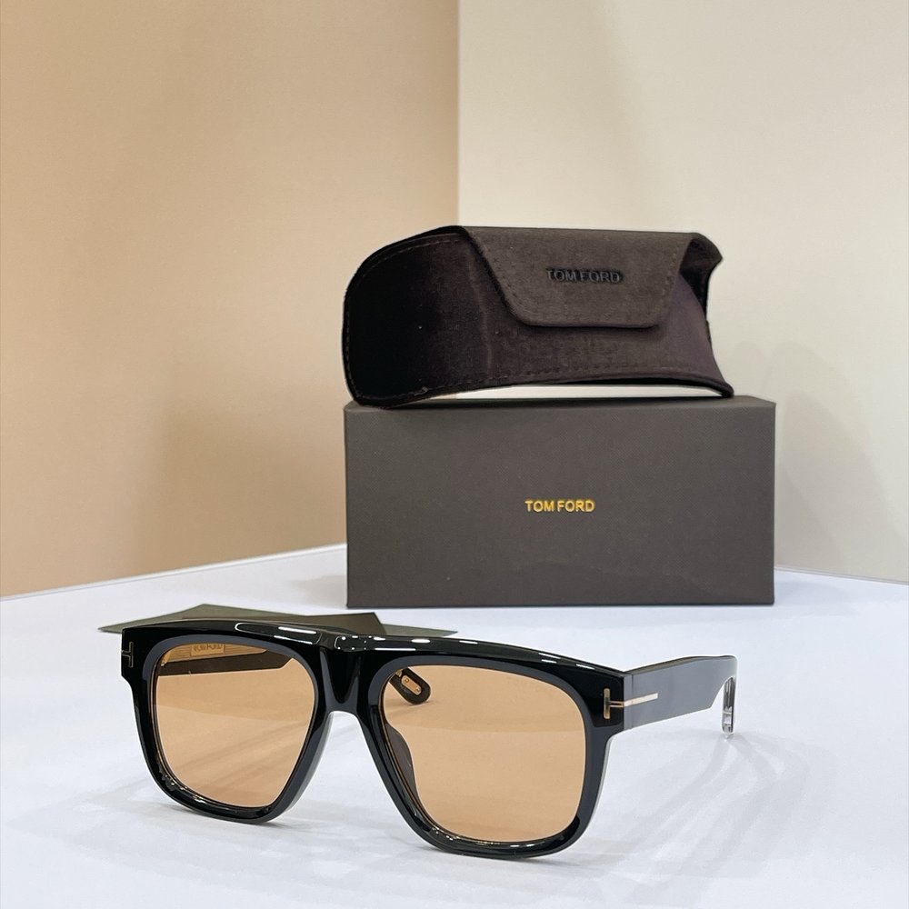 TOM FORD 선글라스 멀티컬러 001-282372