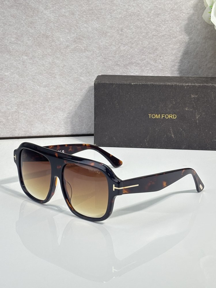 TOM FORD 톰포드 선글라스 001-282375