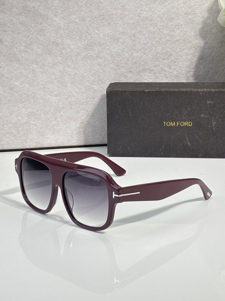 TOM FORD 톰포드 선글라스 001-282375