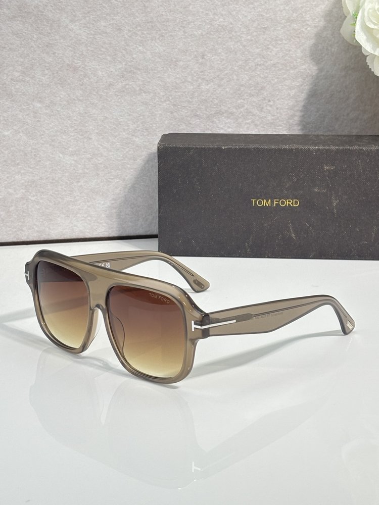 TOM FORD 톰포드 선글라스 001-282375