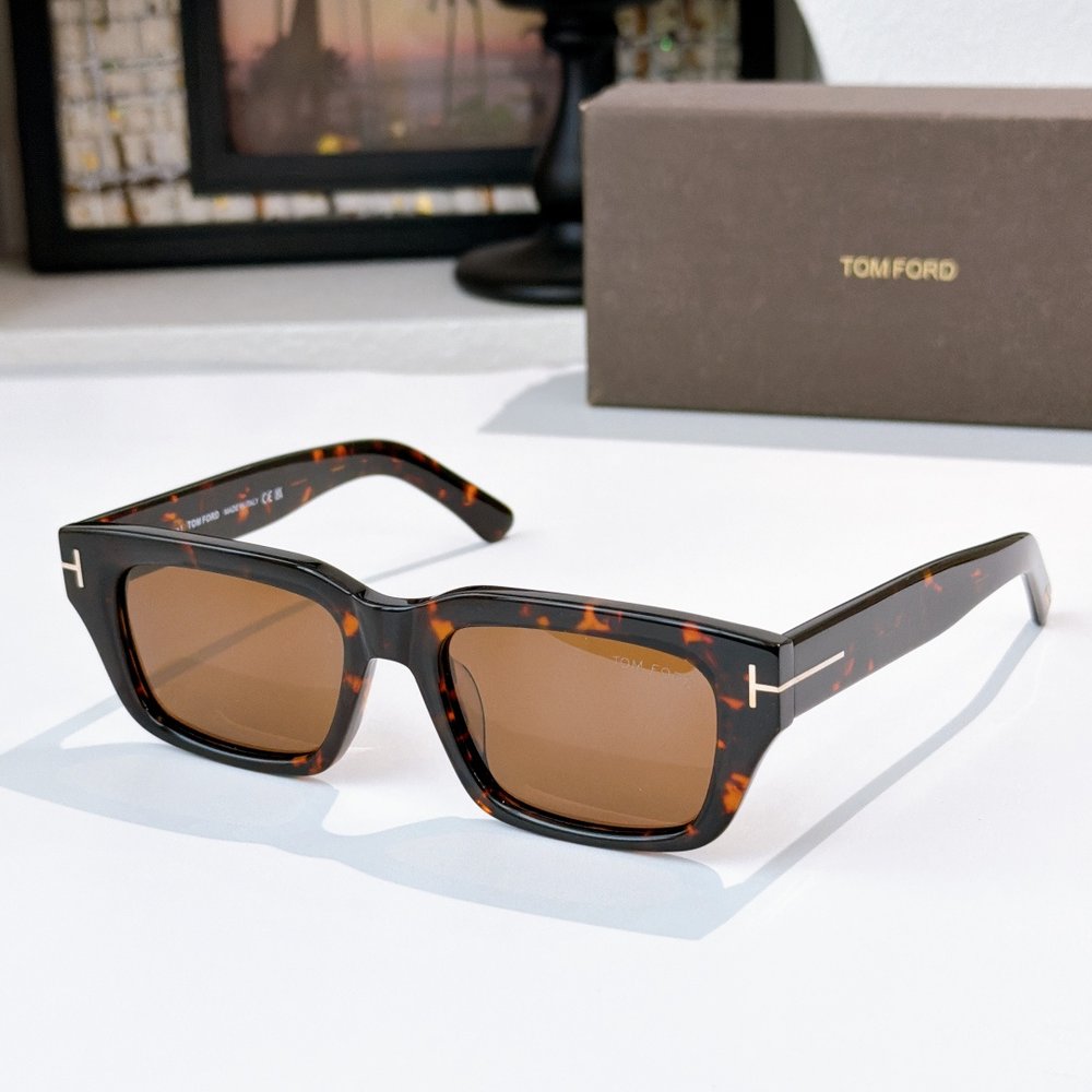 TOM FORD 선글라스 001-282377