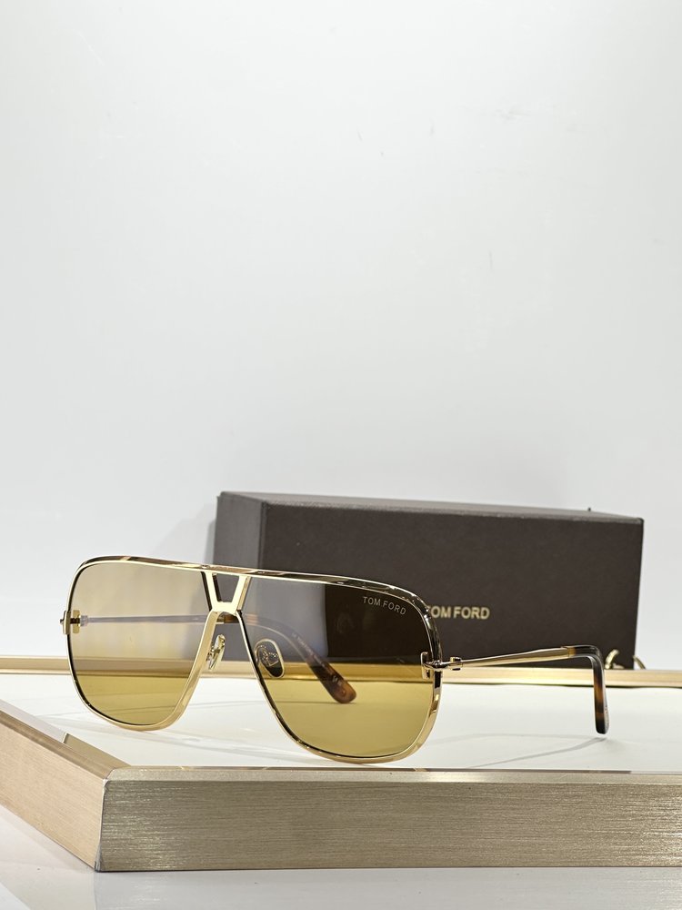 TOM FORD 톰포드 선글라스 001-282392