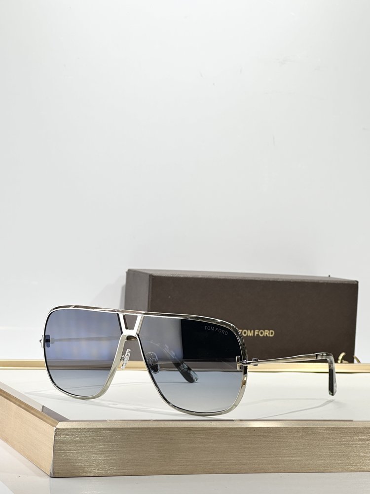 TOM FORD 톰포드 선글라스 001-282392