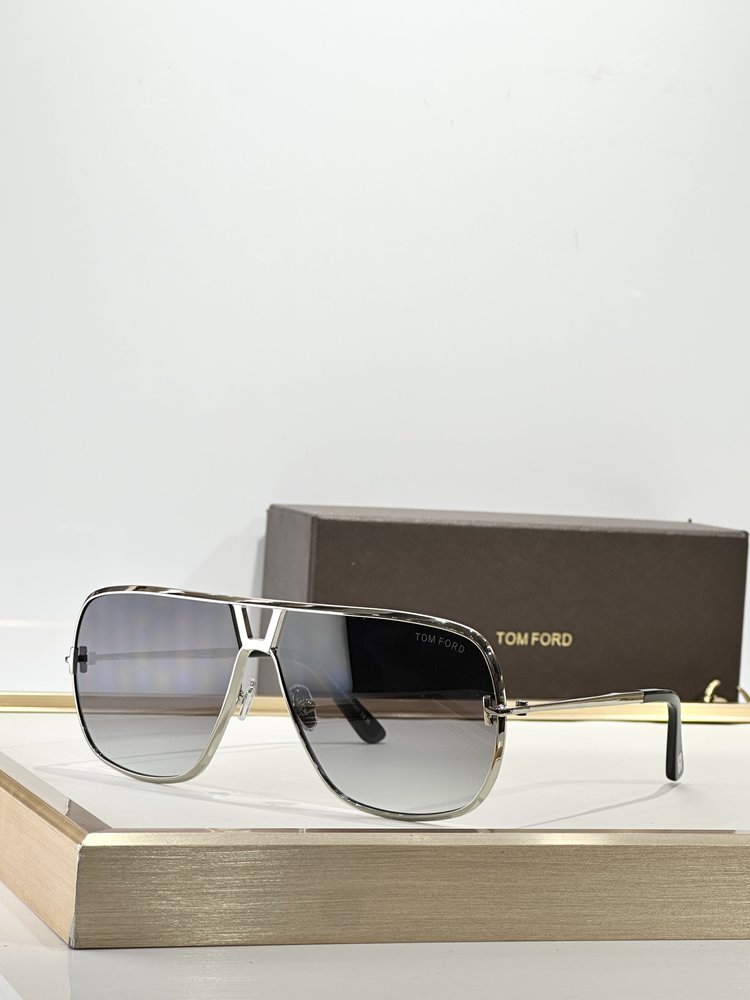 TOM FORD 톰포드 선글라스 001-282392