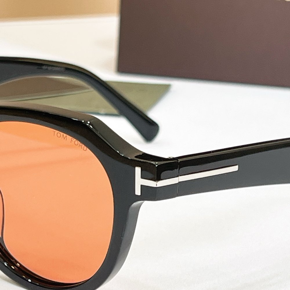 TOM FORD 선글라스 멀티컬러 001-282394