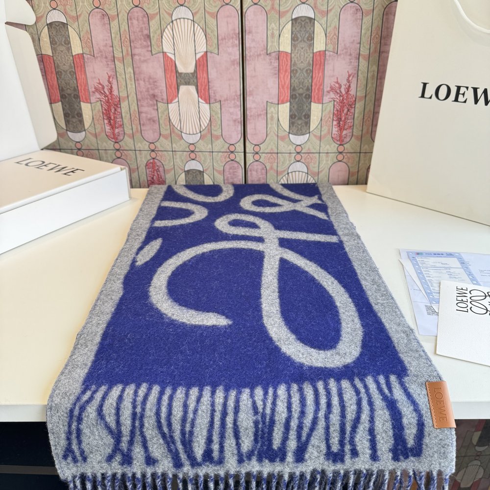 LOEWE 로고 스카프 001-282453