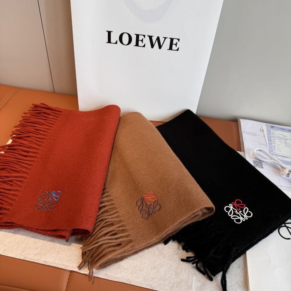 LOEWE 로에베 양모 머플러 001-282456