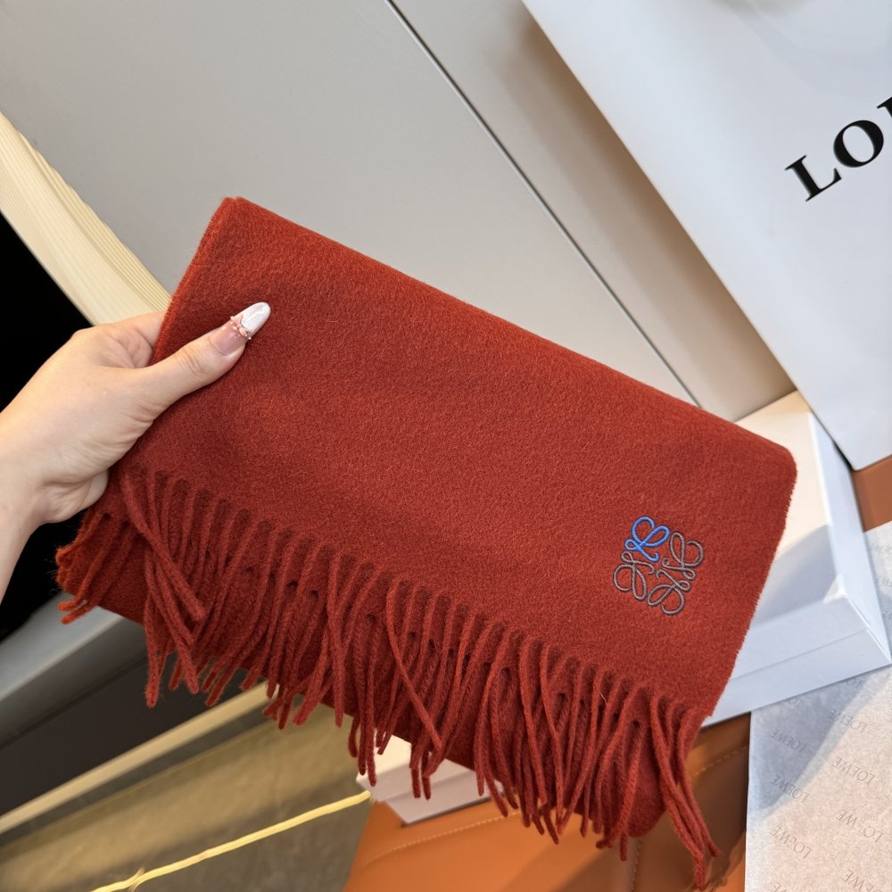 LOEWE 로에베 양모 머플러 001-282456