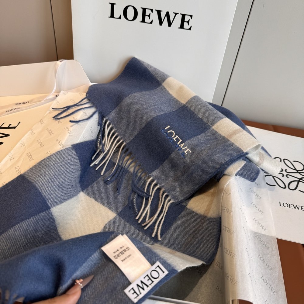 LOEWE 양면 자수 로고 캐시미어 머플러 001-282457