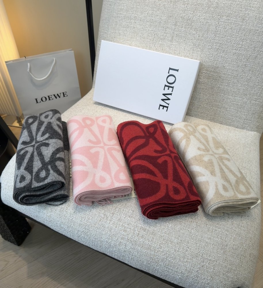 LOEWE 양면 캐시미어 머플러 001-282459