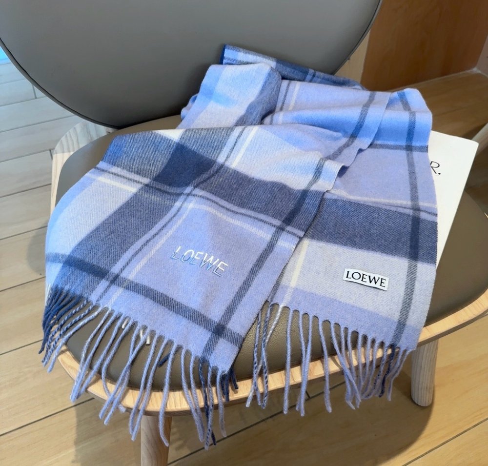 LOEWE 로에웨 양면 머플러 001-282460