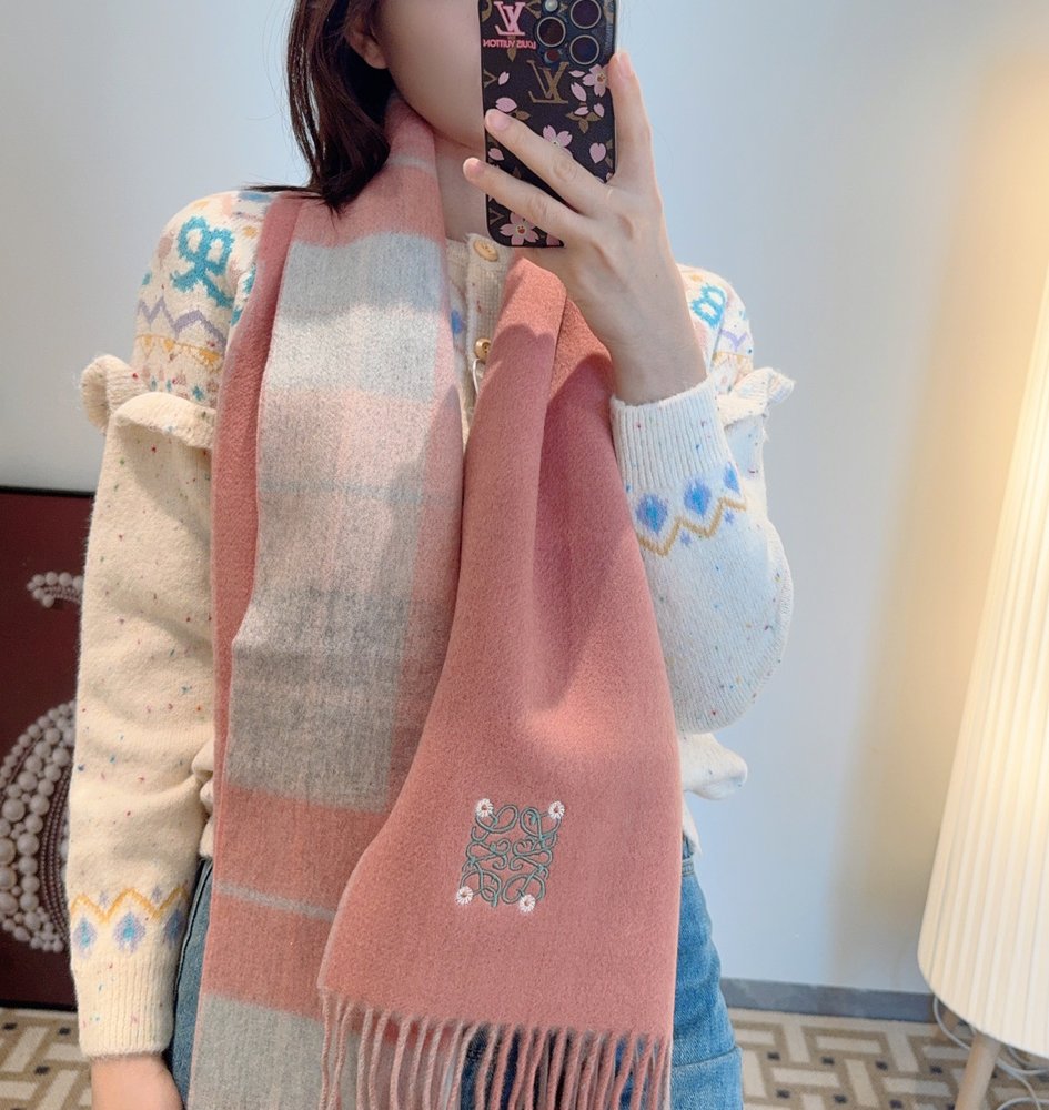 로에베 양면 캐시미어 목도리 001-282465