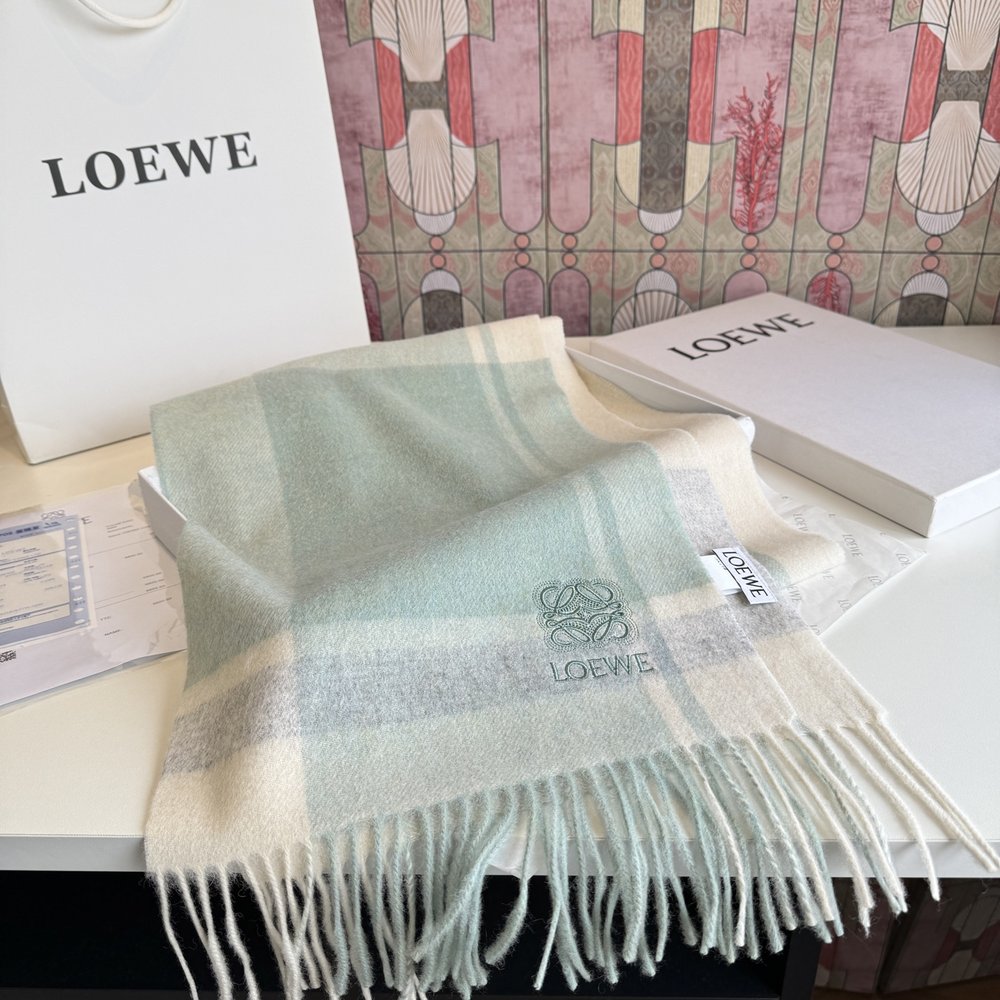 LOEWE 캐시미어 머플러 커플용 부드러운 컬러 001-282471