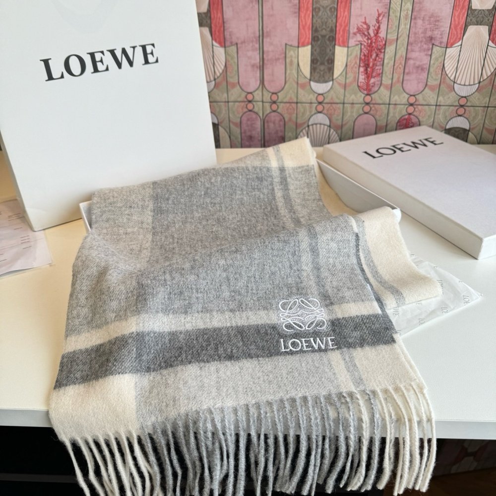 LOEWE 캐시미어 머플러 커플용 부드러운 컬러 001-282471