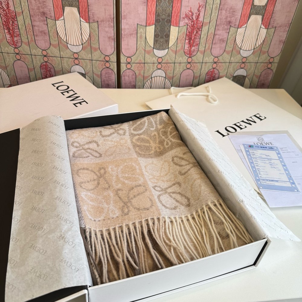 LOEWE LW 스트라이프 캐시미어 롱 스카프 001-282475