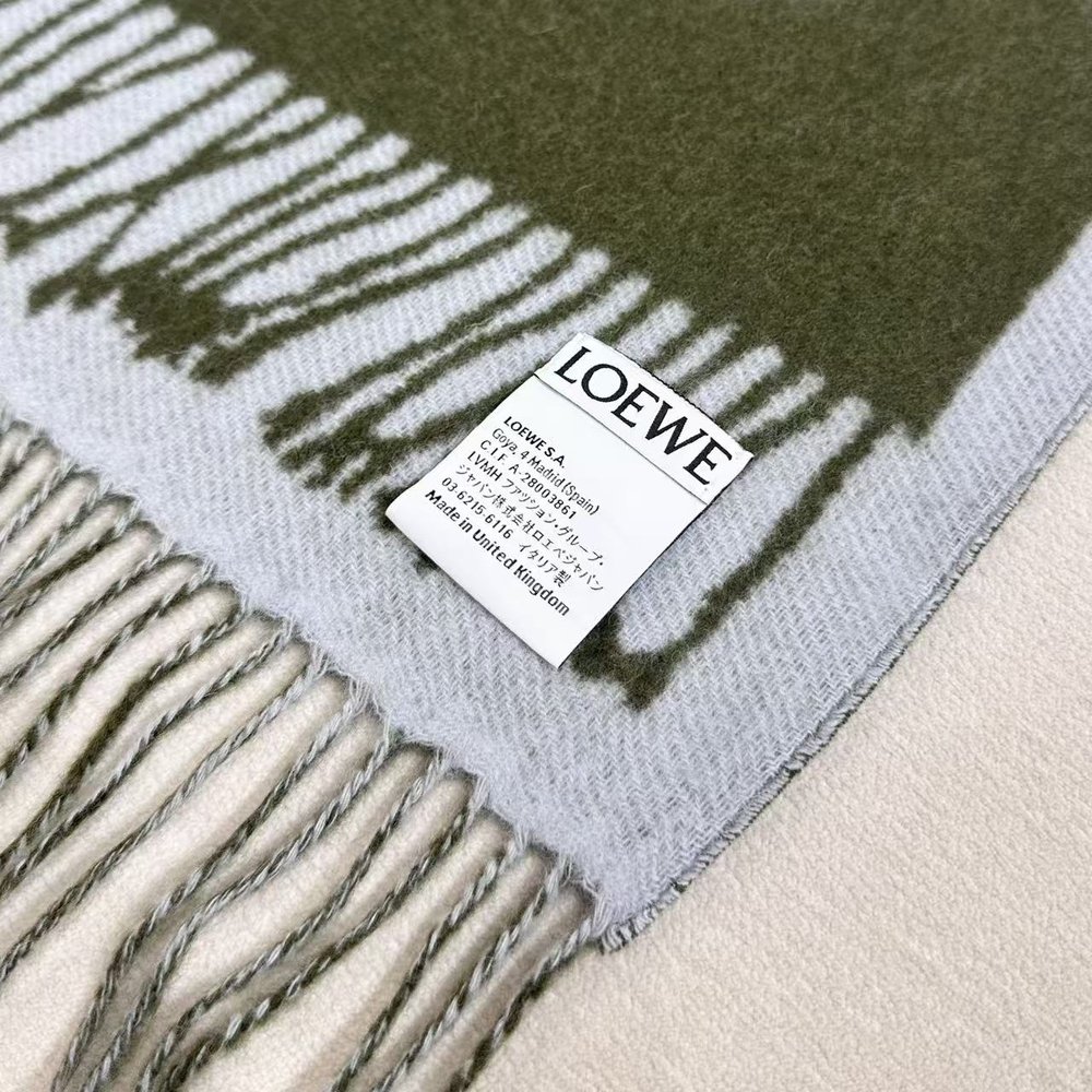 LOEWE 로에베 클래식 로고 스카프 001-282476