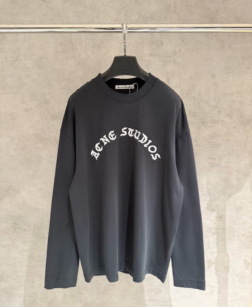 Acne Studios 입체 자수 긴팔 티셔츠 001-282978