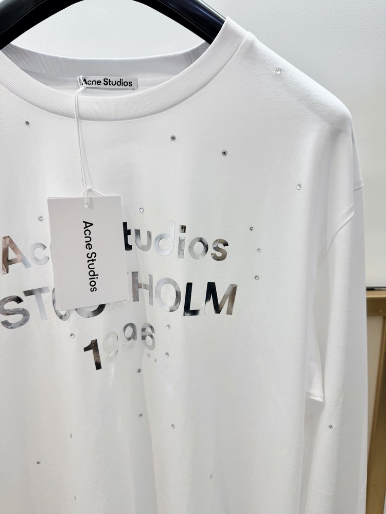 Acne Studios 오버사이즈 레이저 크리스탈 롱슬 001-282983