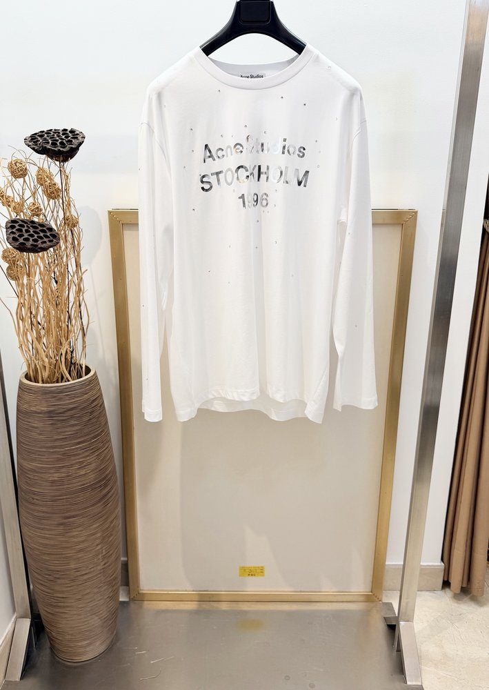 Acne Studios 오버사이즈 레이저 크리스탈 롱슬 001-282983