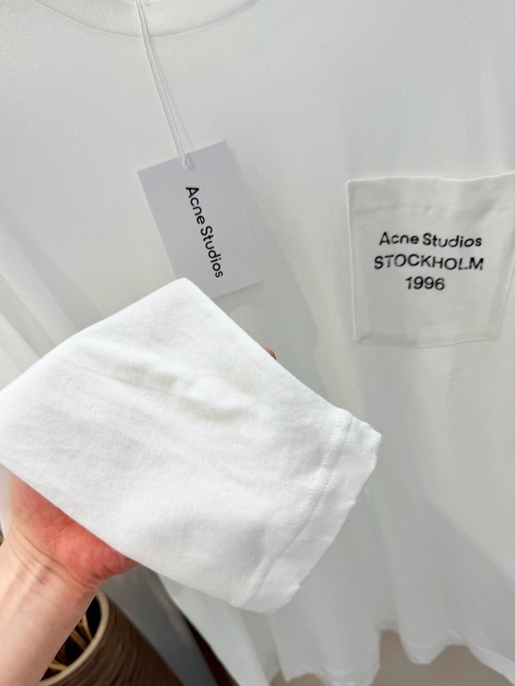 ACNE 워싱 데미지 라운드 티셔츠 001-282985