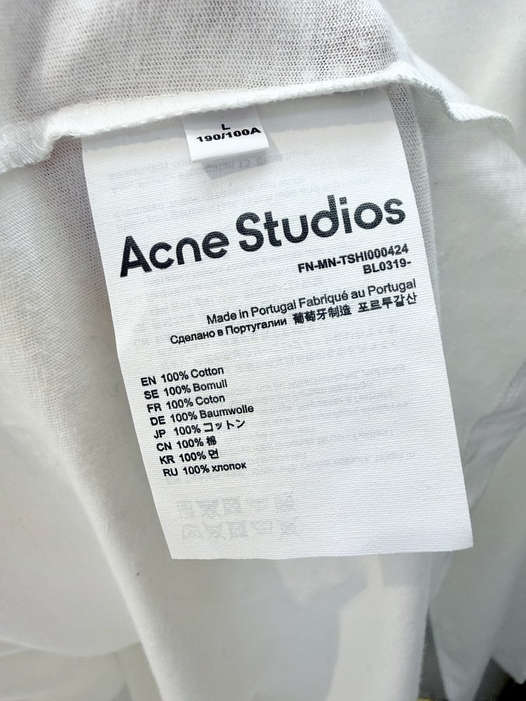 ACNE 워싱 데미지 라운드 티셔츠 001-282985