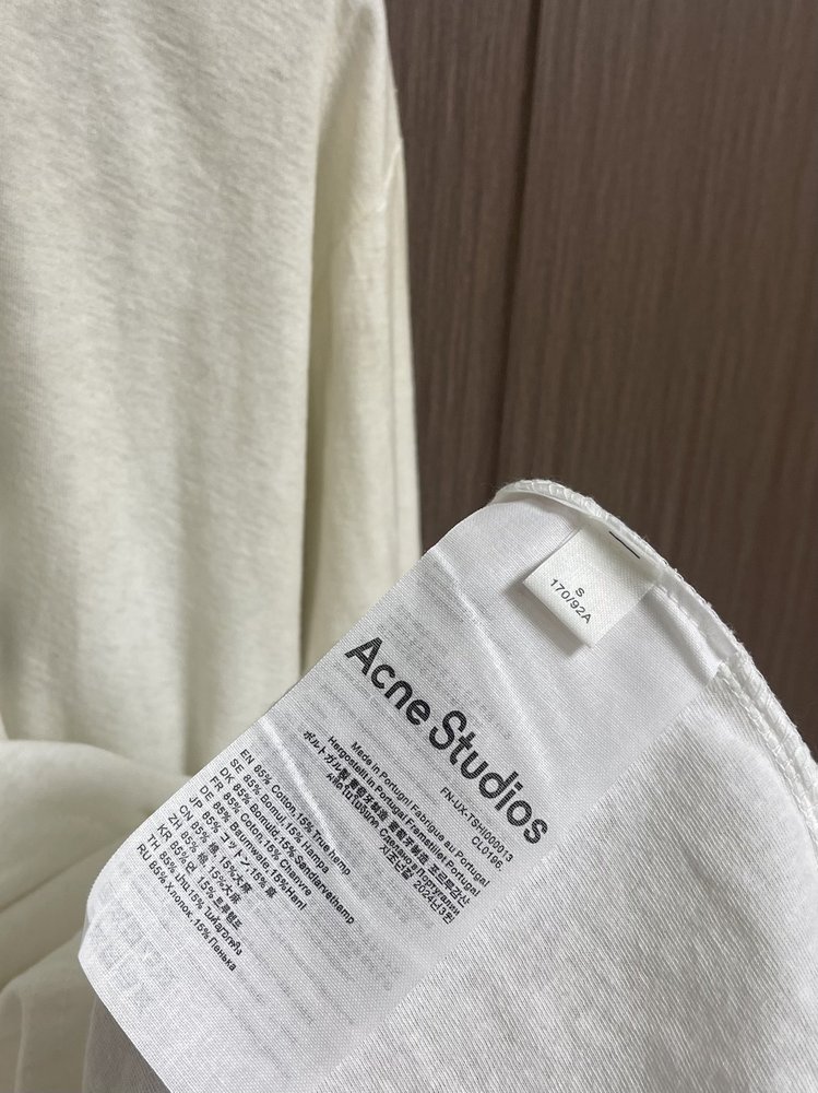 Acne Studios 레터 프린트 워싱 긴팔 티셔츠 001-282986