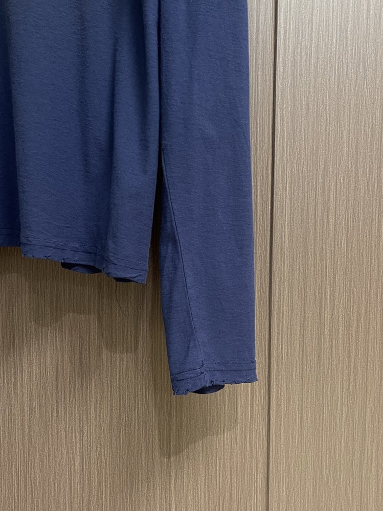 Acne Studios 레터 프린트 빈티지 롱슬리브 티 001-282987