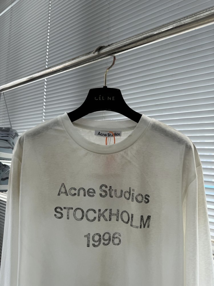 Acne Studios 스프레이 페인팅 빈티지 로고 긴 001-282989