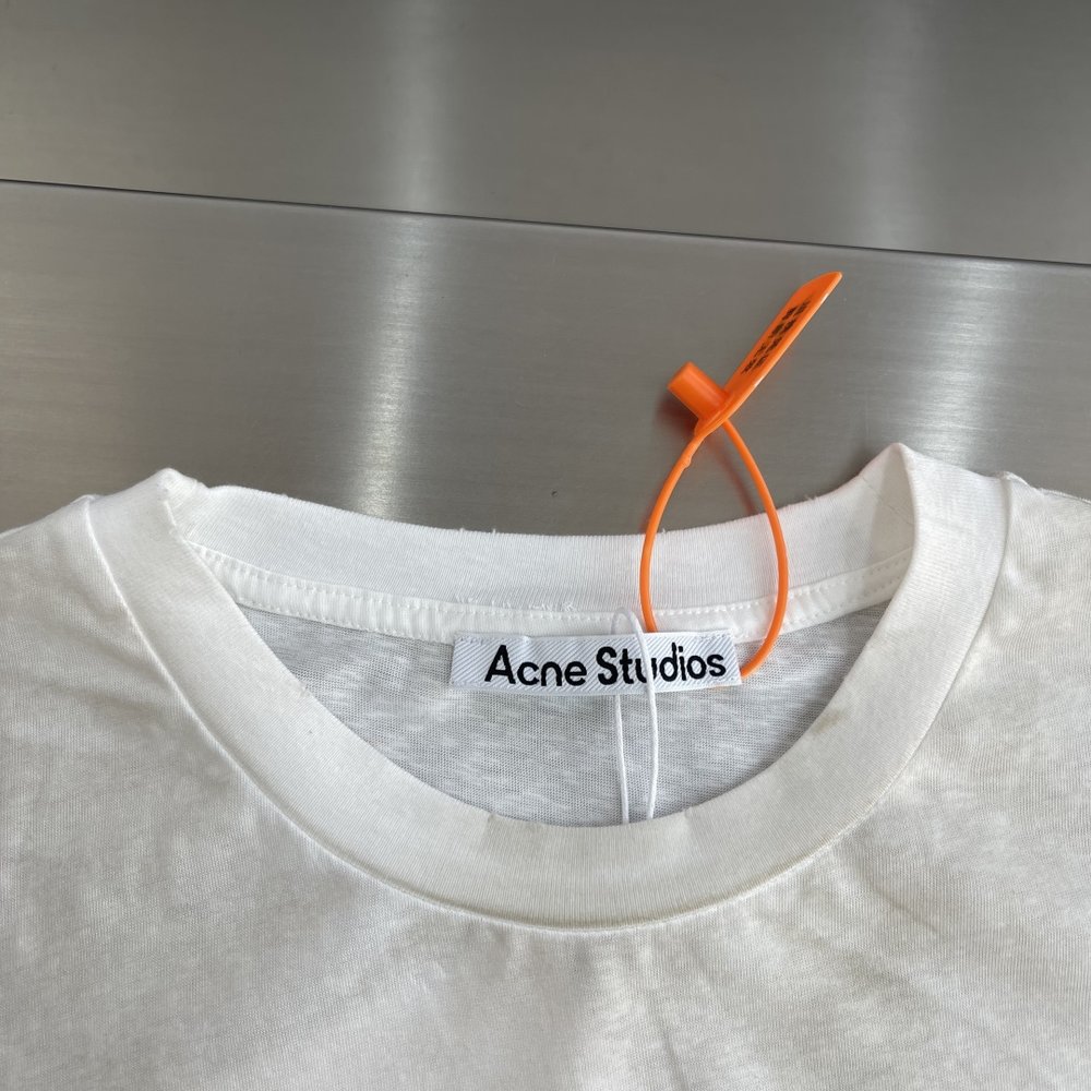 Acne Studios 스프레이 페인팅 빈티지 로고 긴 001-282989