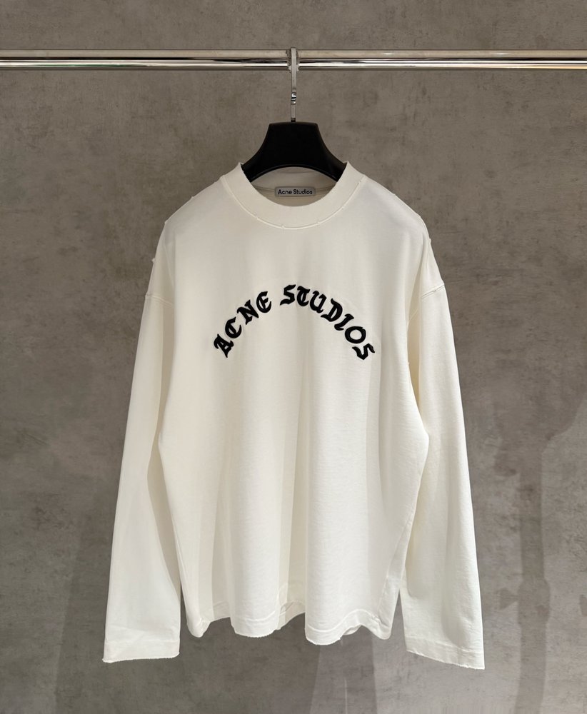 Acne Studios 입체 자수 긴팔 스웨트셔츠 001-282994
