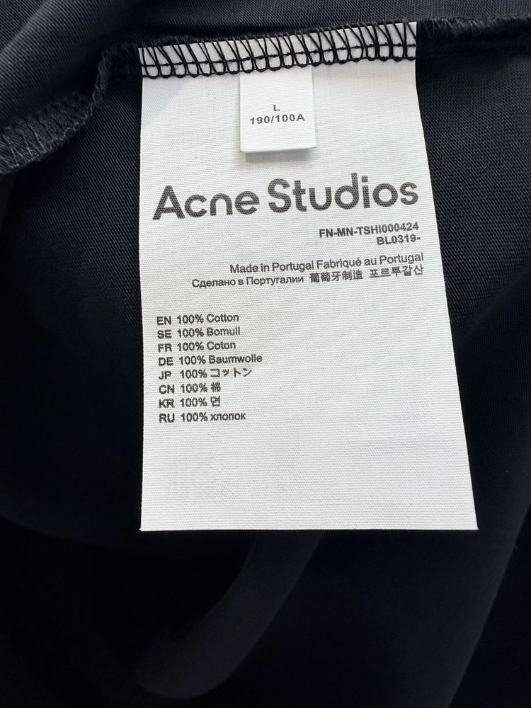 ACNE 오버핏 미러 레이저 크리스탈 긴팔 라운드 티셔 001-282997