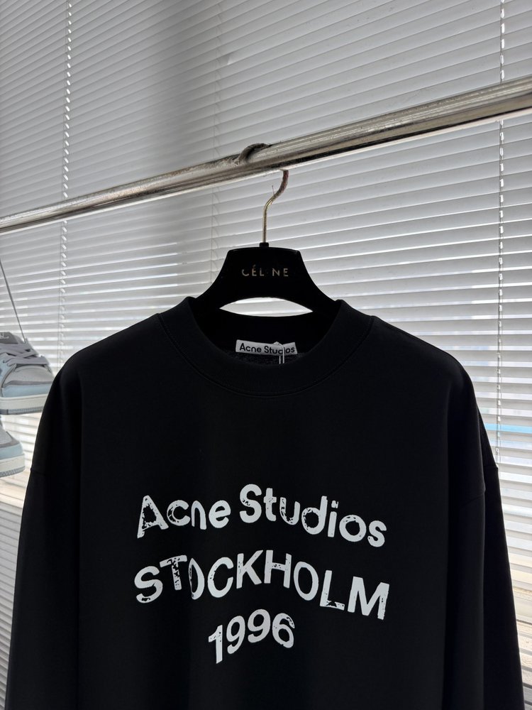 Acne Studios 빈티지 레터 롱슬리브 001-282999
