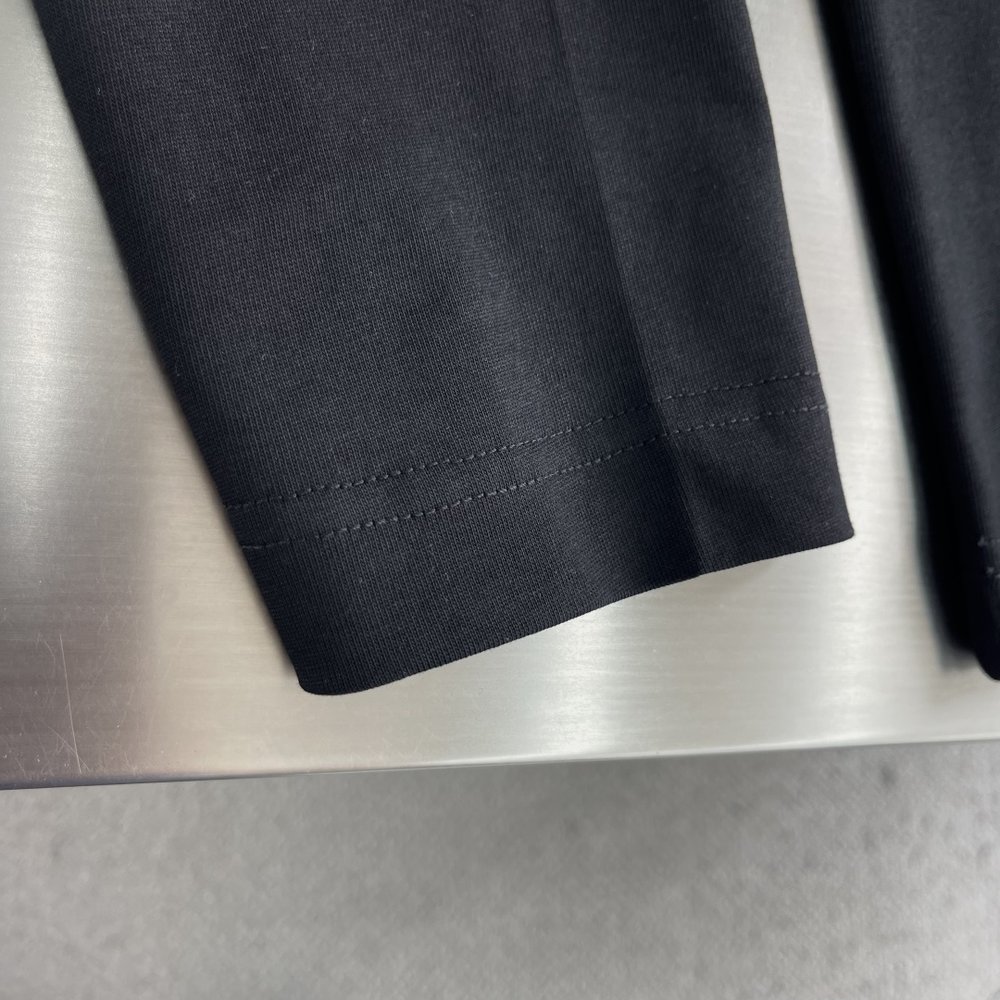 Acne Studios 빈티지 레터 롱슬리브 001-282999