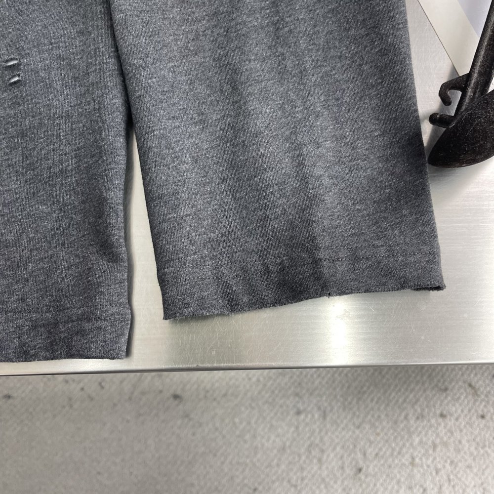 Acne Studios 프린트 빈티지 긴팔 티셔츠 001-283009