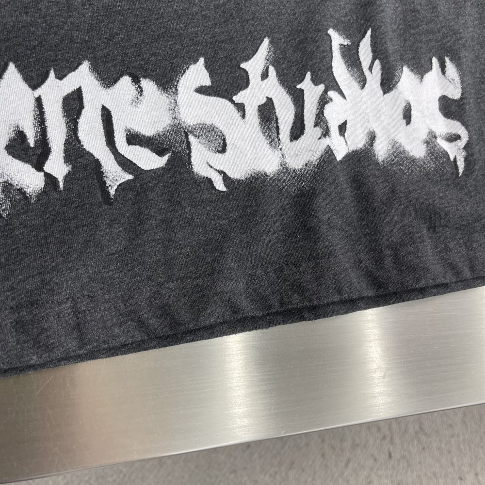 Acne Studios 프린트 빈티지 긴팔 티셔츠 001-283009