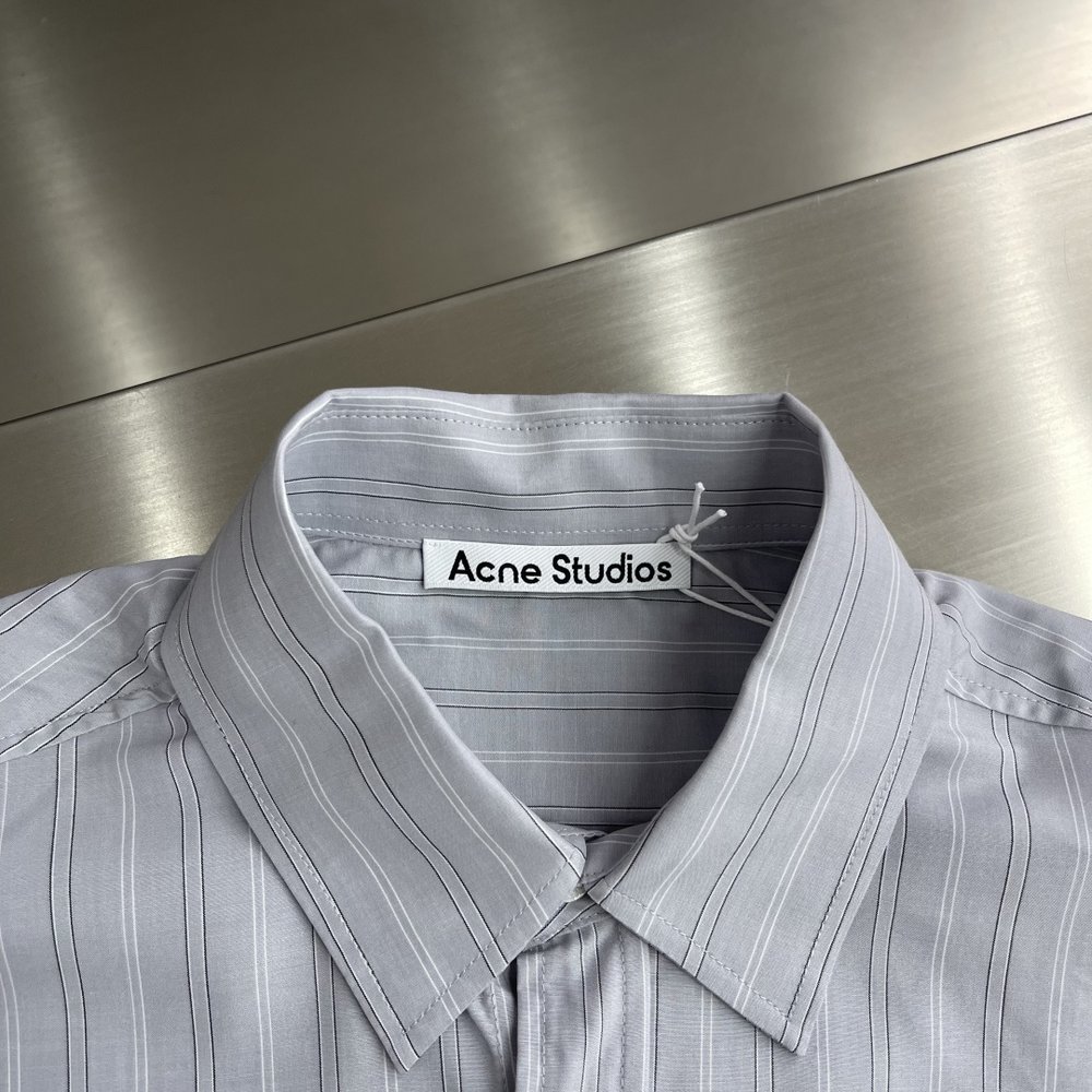 Acne Studios 스트라이프 카라 셔츠 001-283045