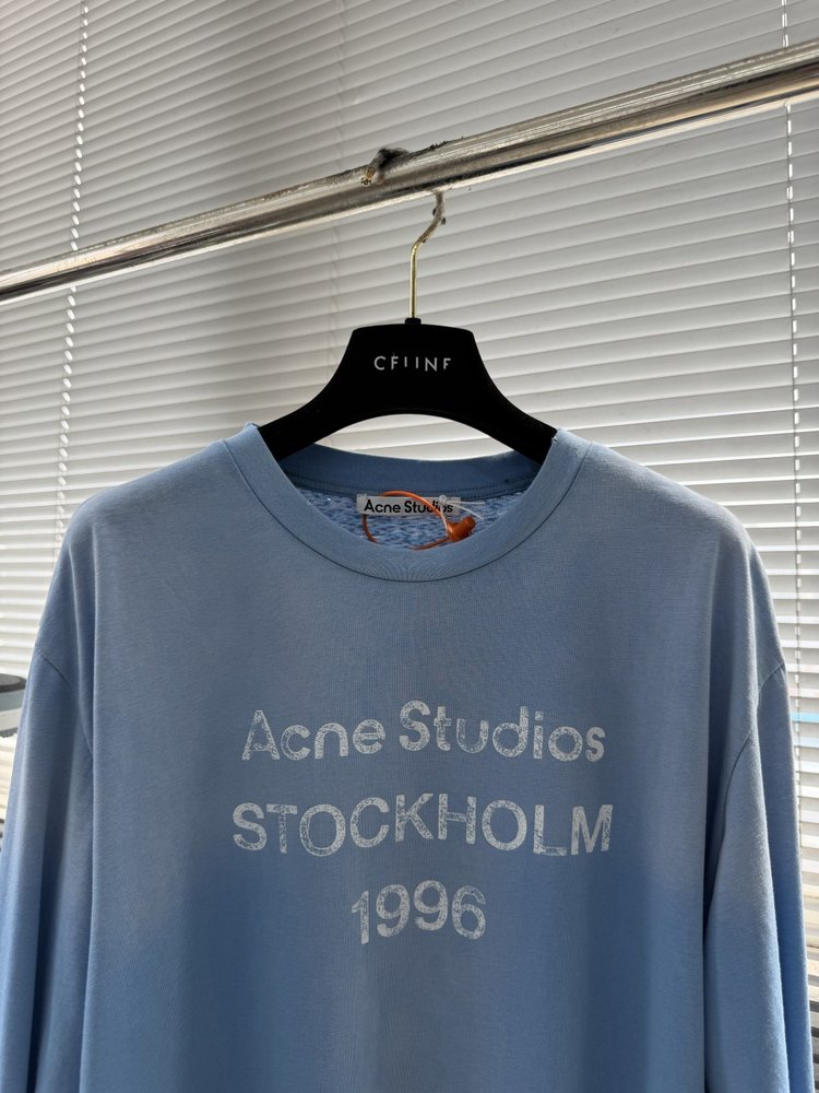 Acne Studios 스프레이 빈티지 로고 롱슬리브 001-283046