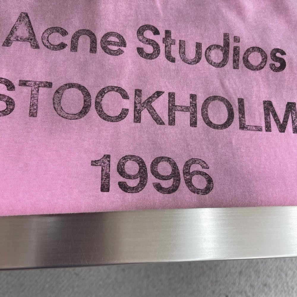 Acne Studios 스프레이 페인팅 빈티지 로고 롱 001-283048